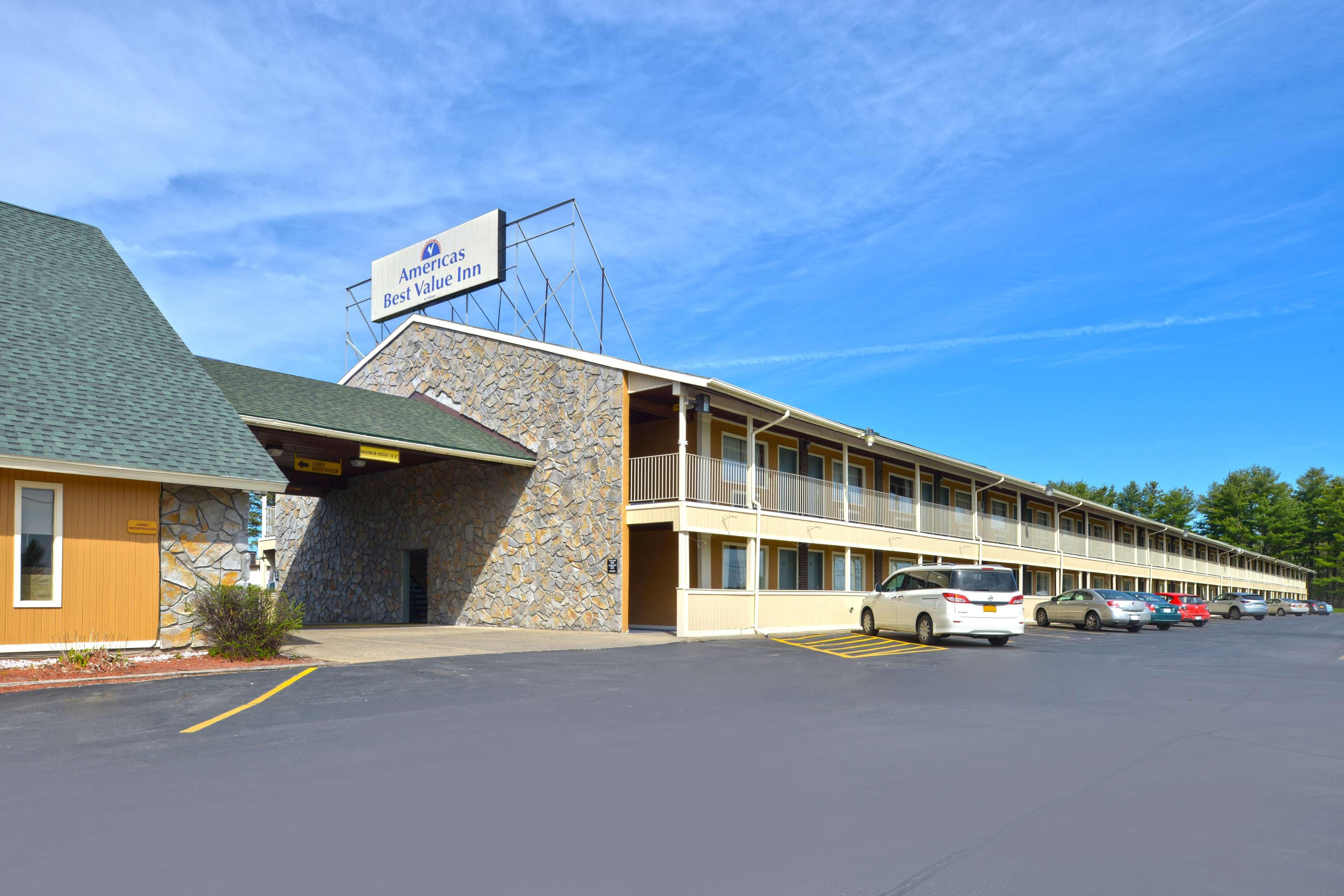 Americas Best Value Inn Plattsburgh Exterior photo