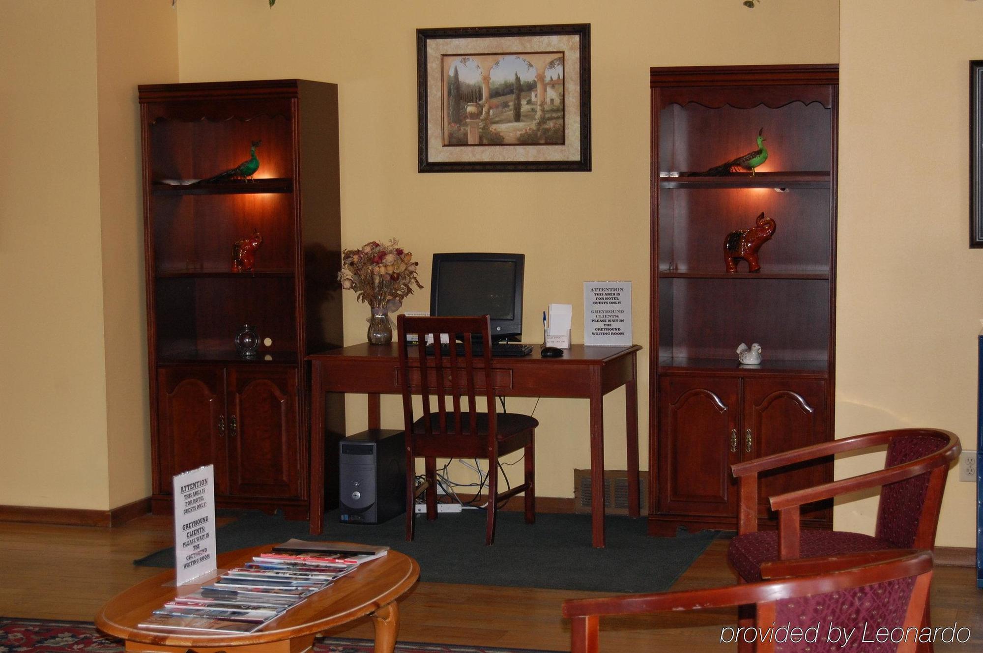 Americas Best Value Inn Plattsburgh Room photo