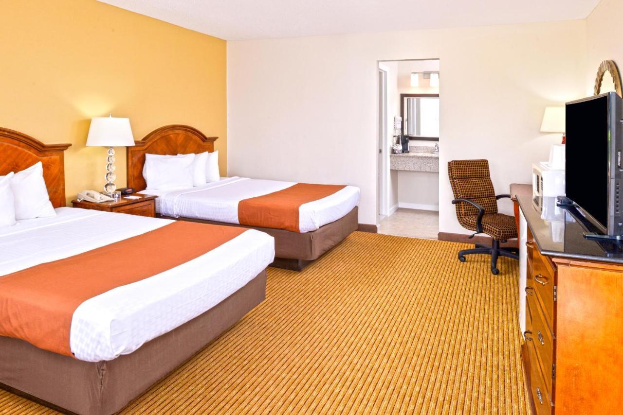 Americas Best Value Inn Plattsburgh Exterior photo
